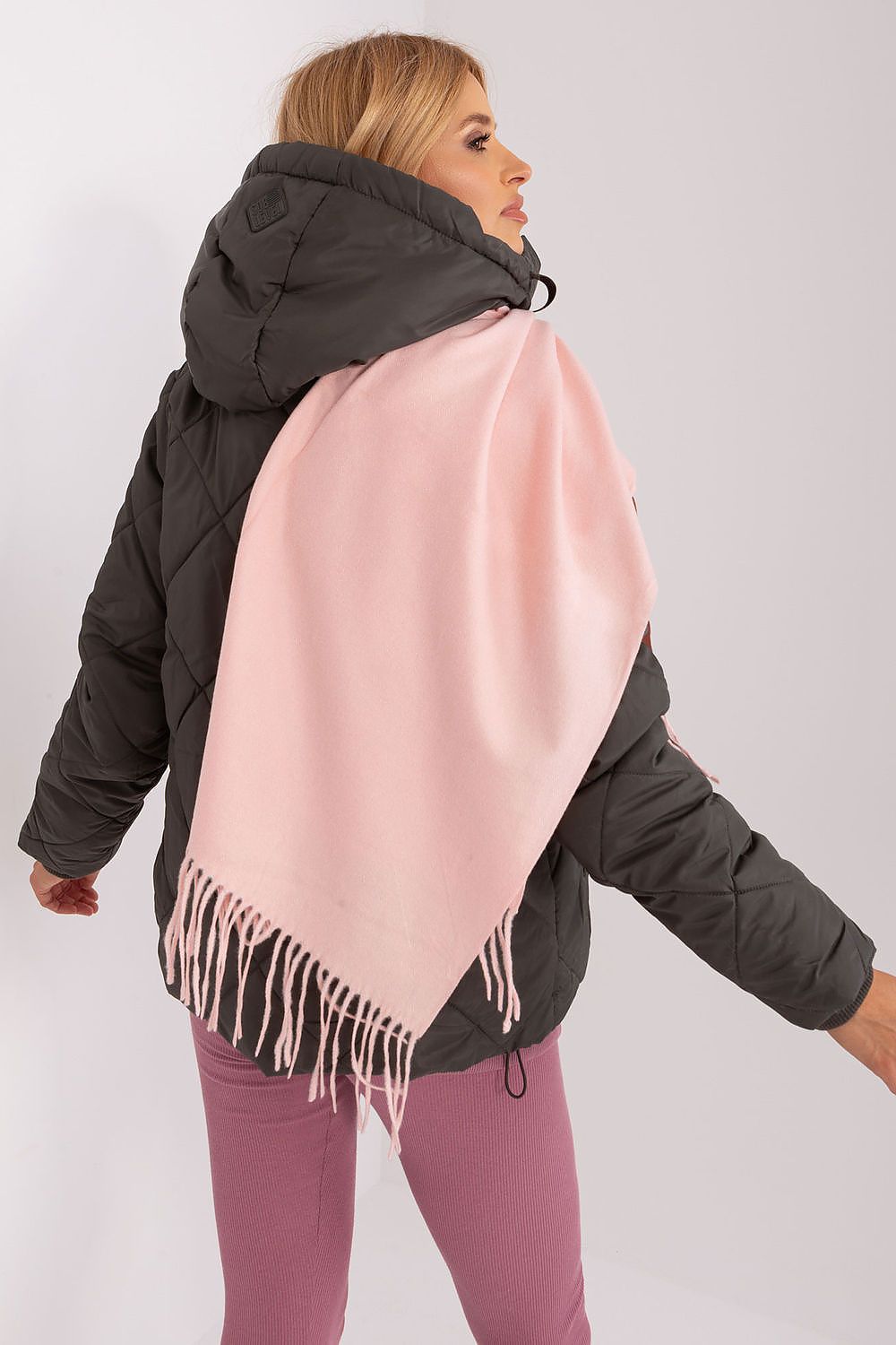 Shawl model 187602 AT