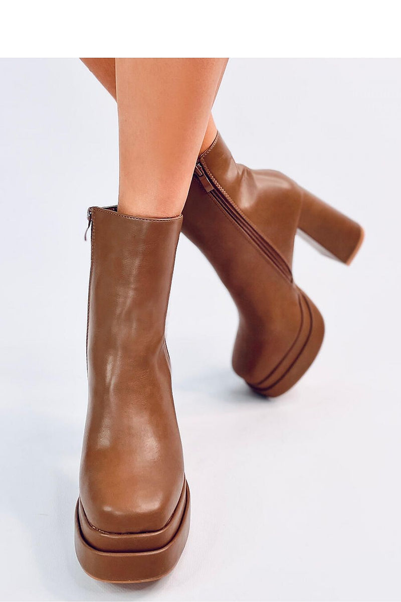 Heel boots model 190470 Inello