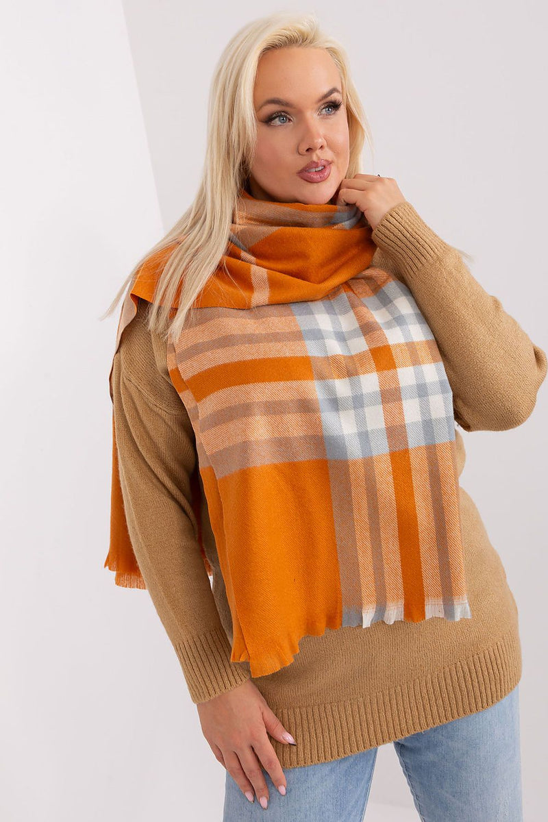 Shawl model 190565 AT