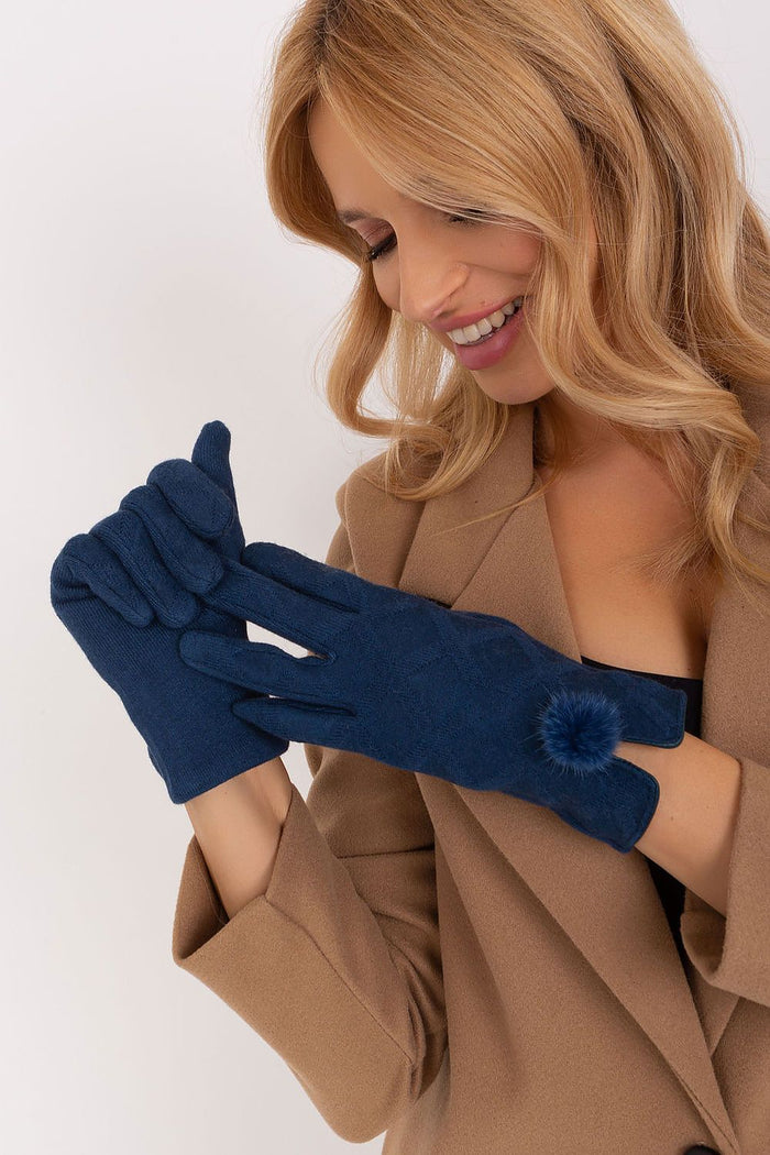 Gloves model 190806 AT