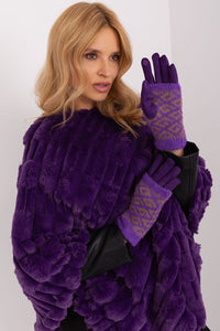 Gloves model 190817 AT