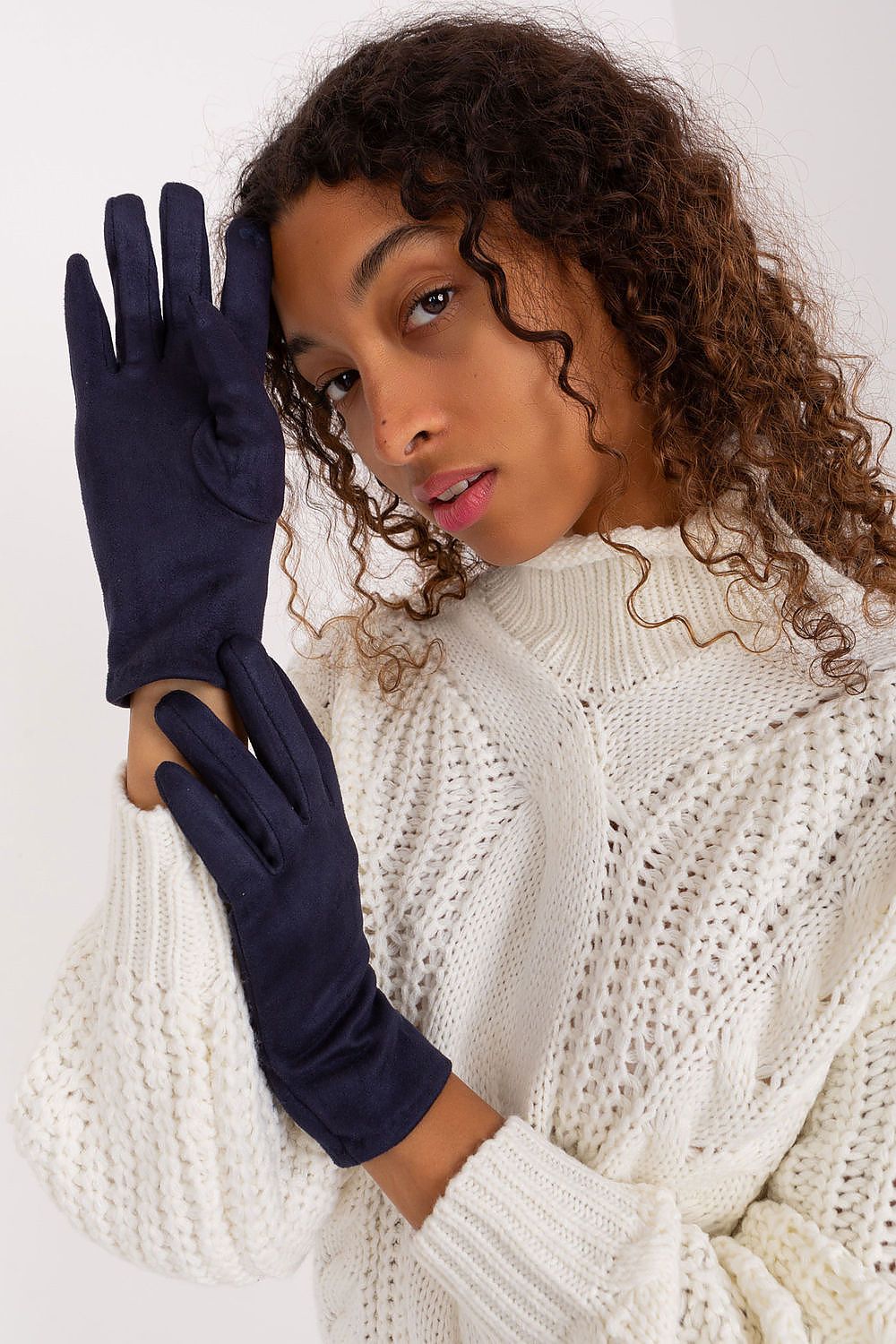 Gloves model 191078 AT