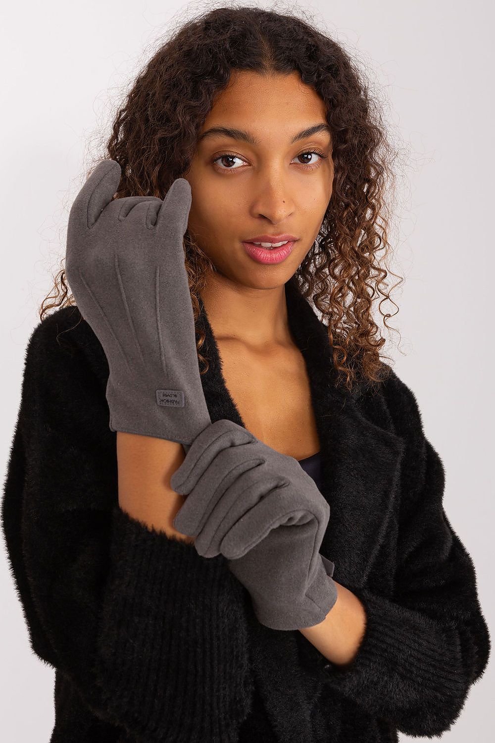 Gloves model 191095 AT