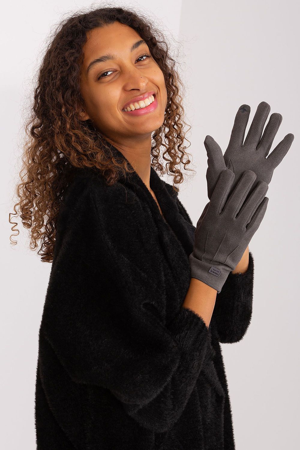 Gloves model 191095 AT