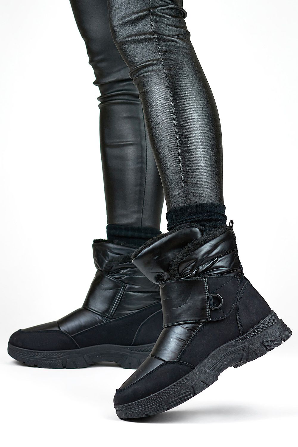 Snow boots model 191283 PRIMO