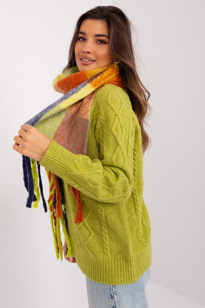 Shawl model 191724 AT