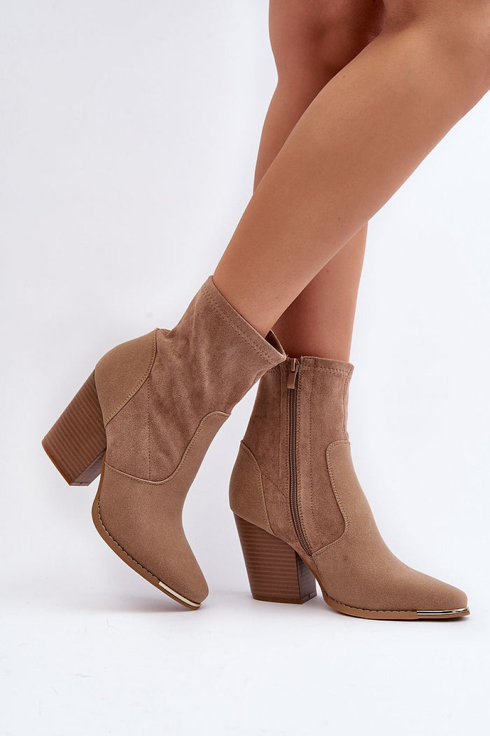 Heel boots model 192678 Step in style