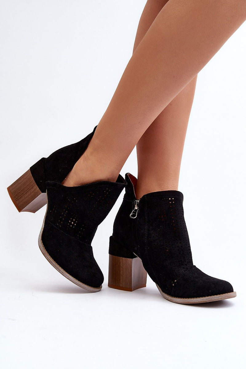 Heel boots model 193144 Step in style