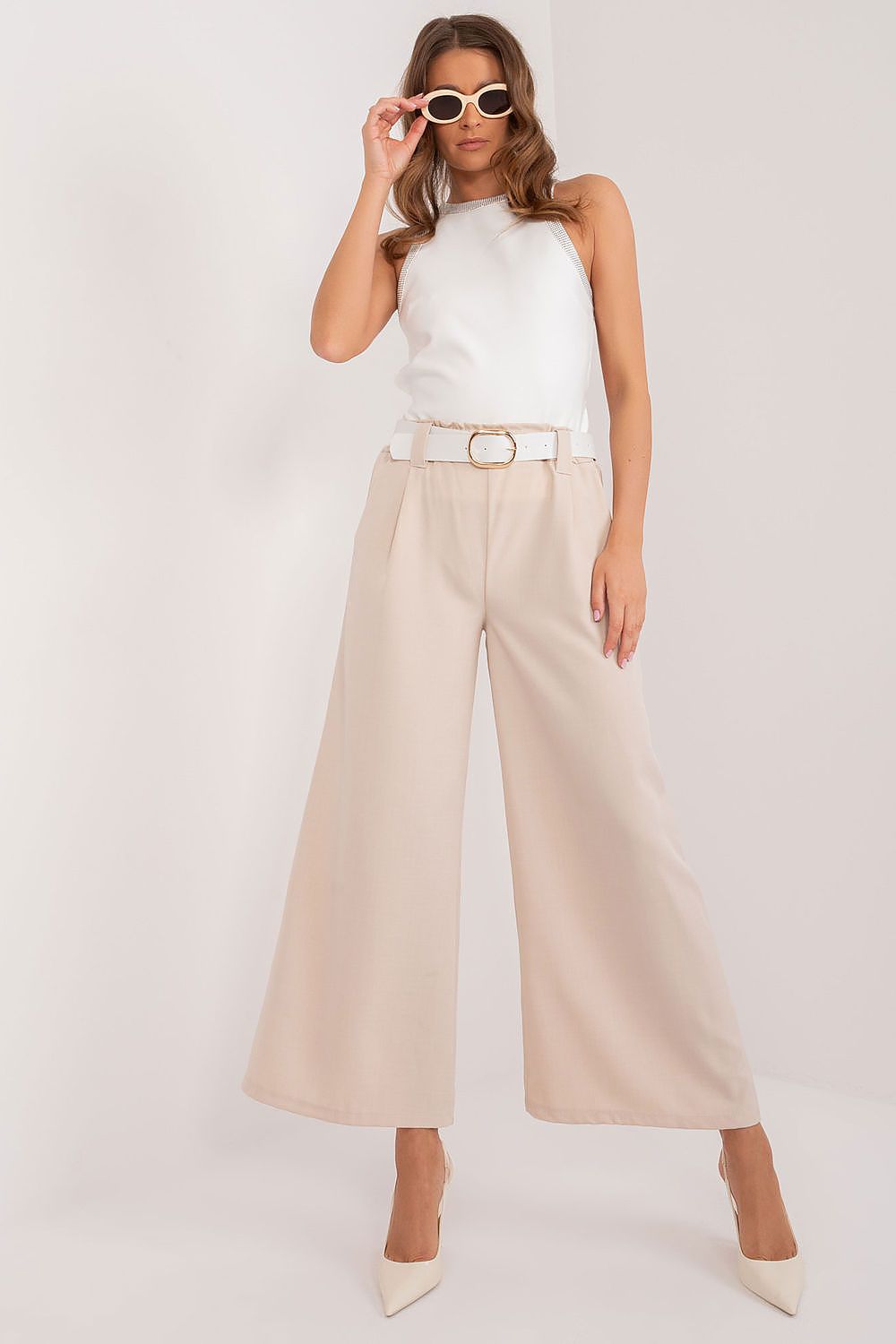 Women trousers model 196220 Italy Moda