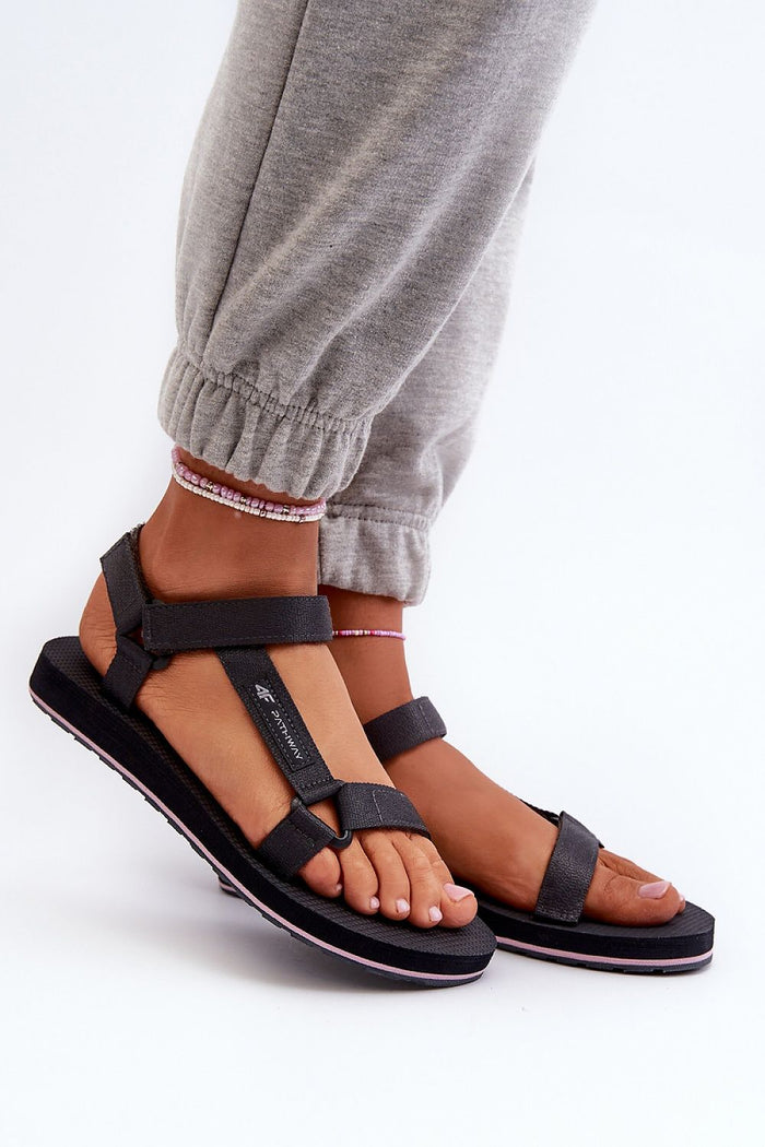 Sandals model 198780 Step in style