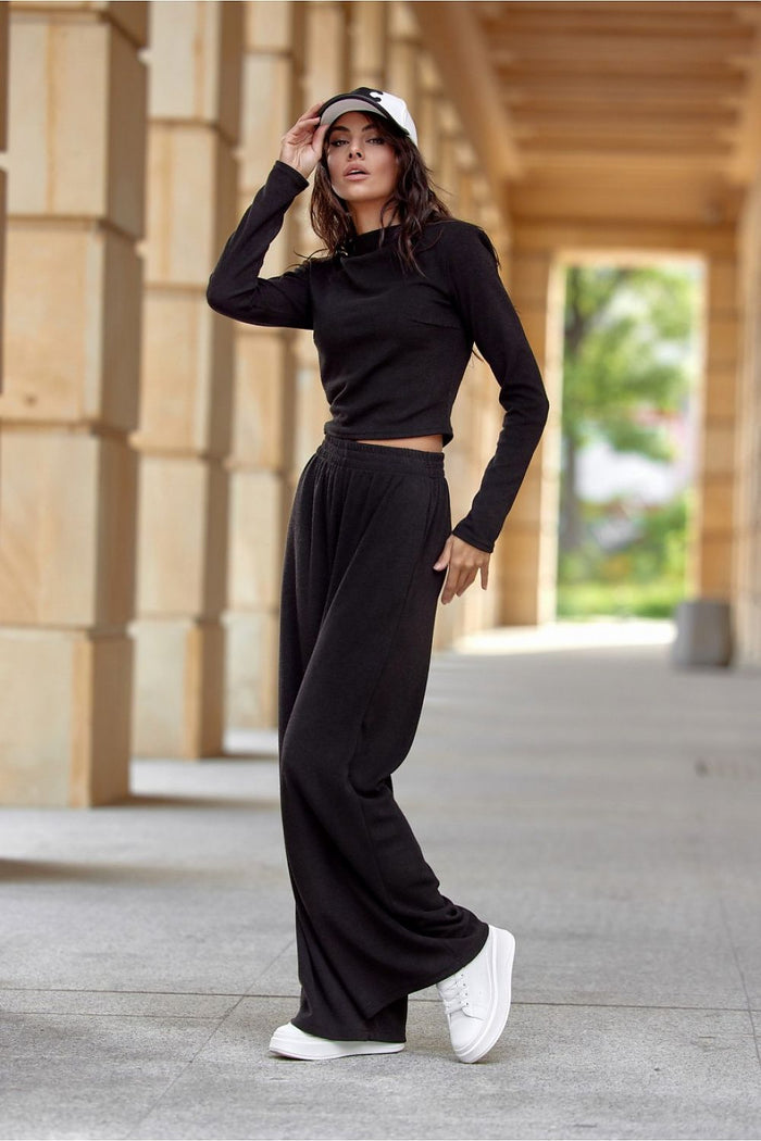 Women trousers model 199490 Roco Fashion