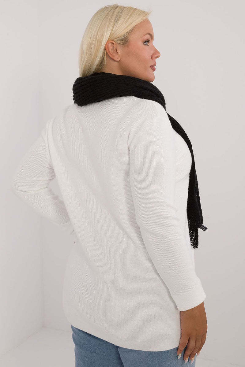 Shawl model 200970 AT