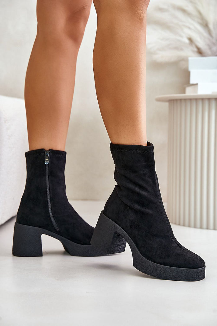 Heel boots model 201528 Step in style