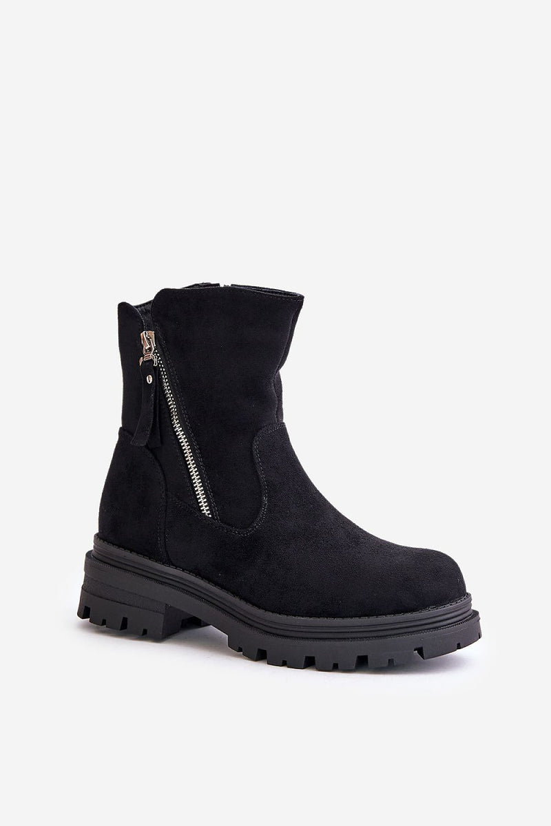 Boots model 201901 Step in style