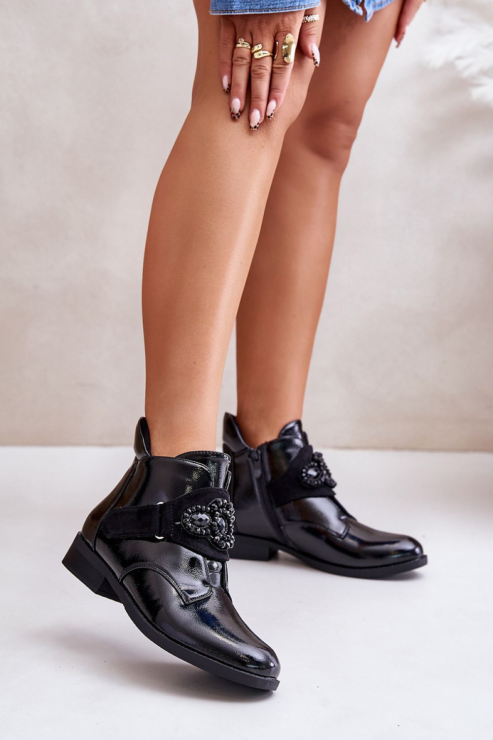 Boots model 201915 Step in style