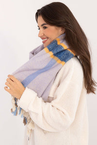 Shawl model 202571 AT