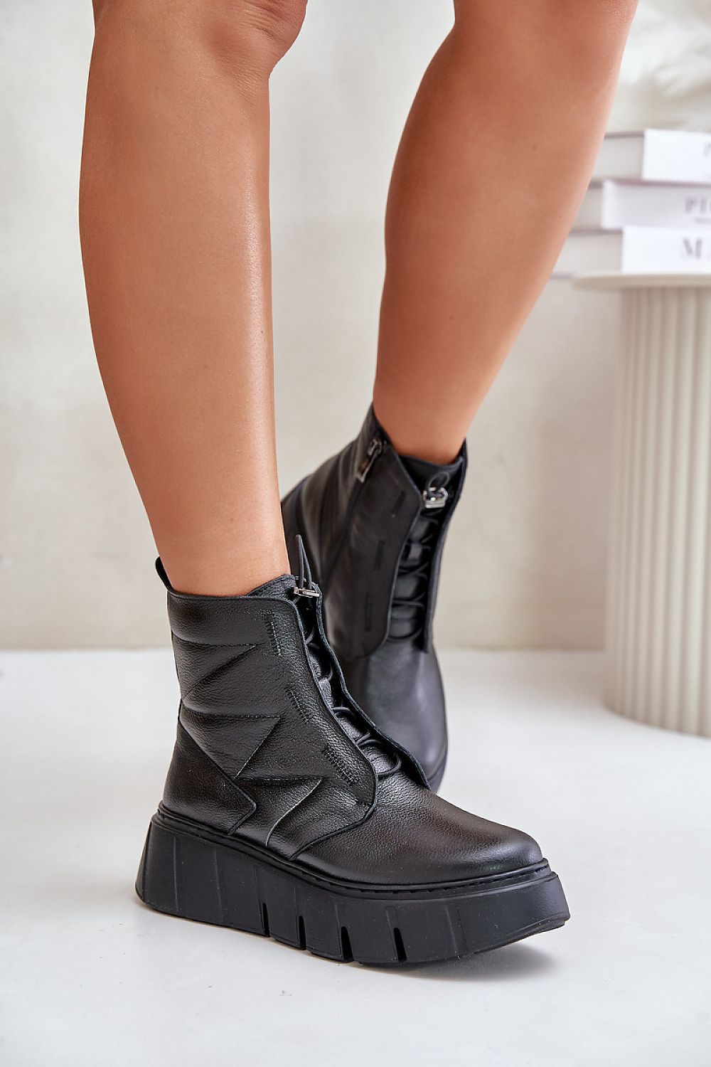 Boots model 202821 Step in style