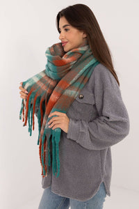 Shawl model 203170 AT