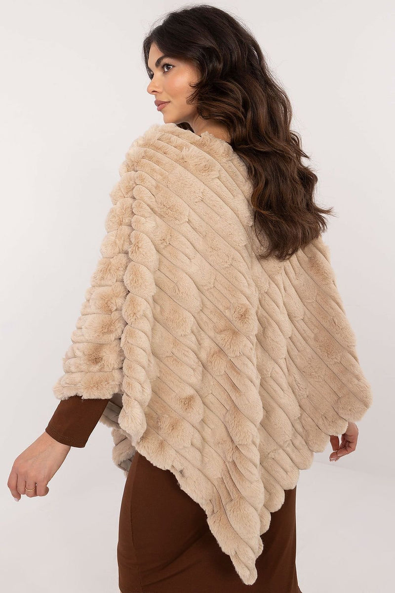 Poncho model 203663 AT