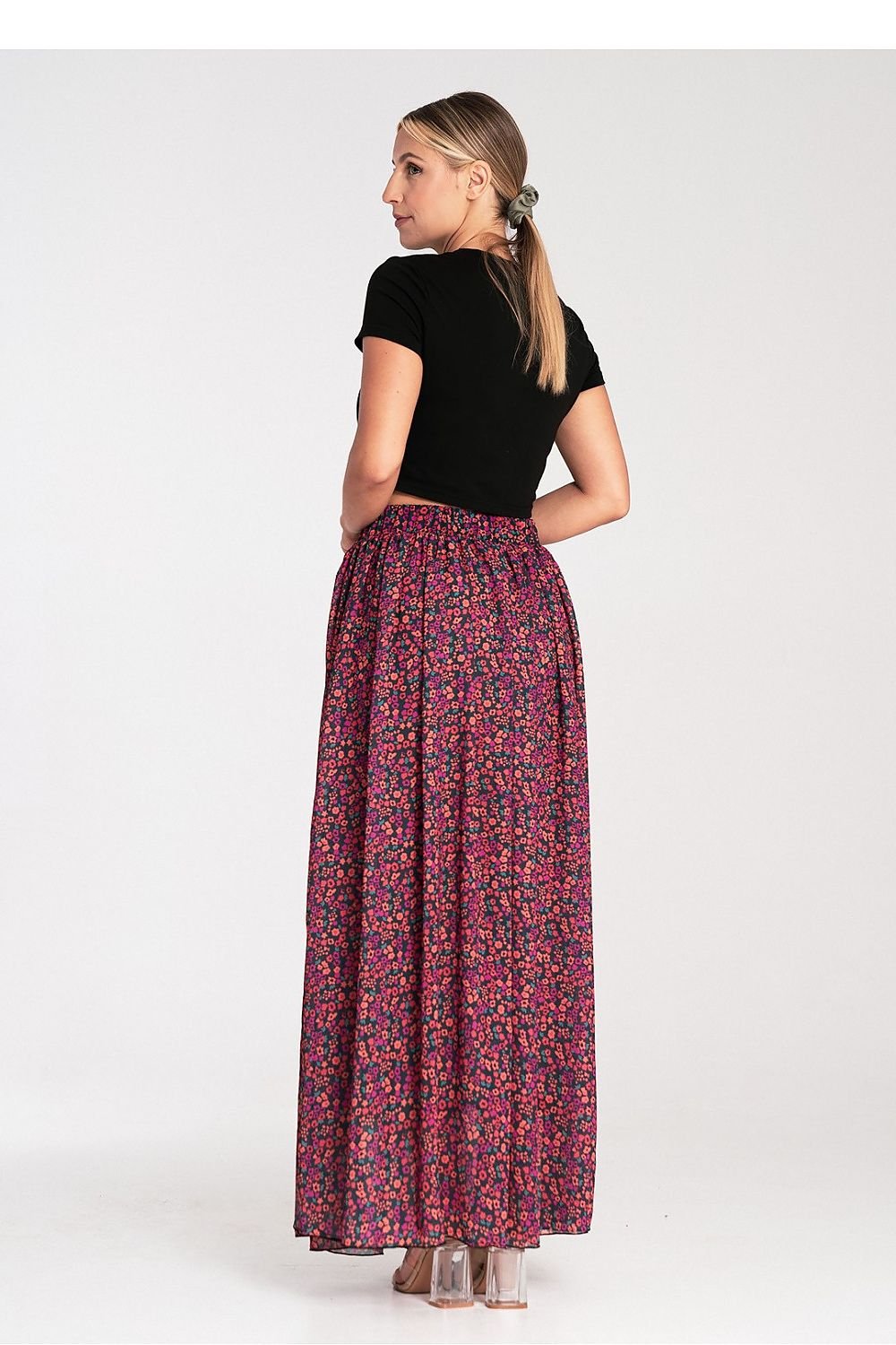 Long skirt model 204348 Figl