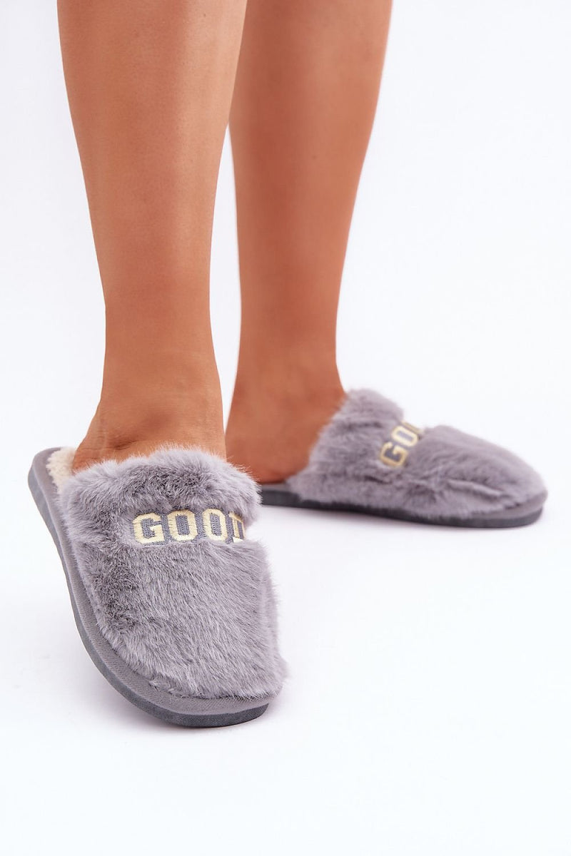 Slippers model 204942 Step in style