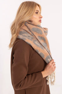 Shawl model 205964 AT