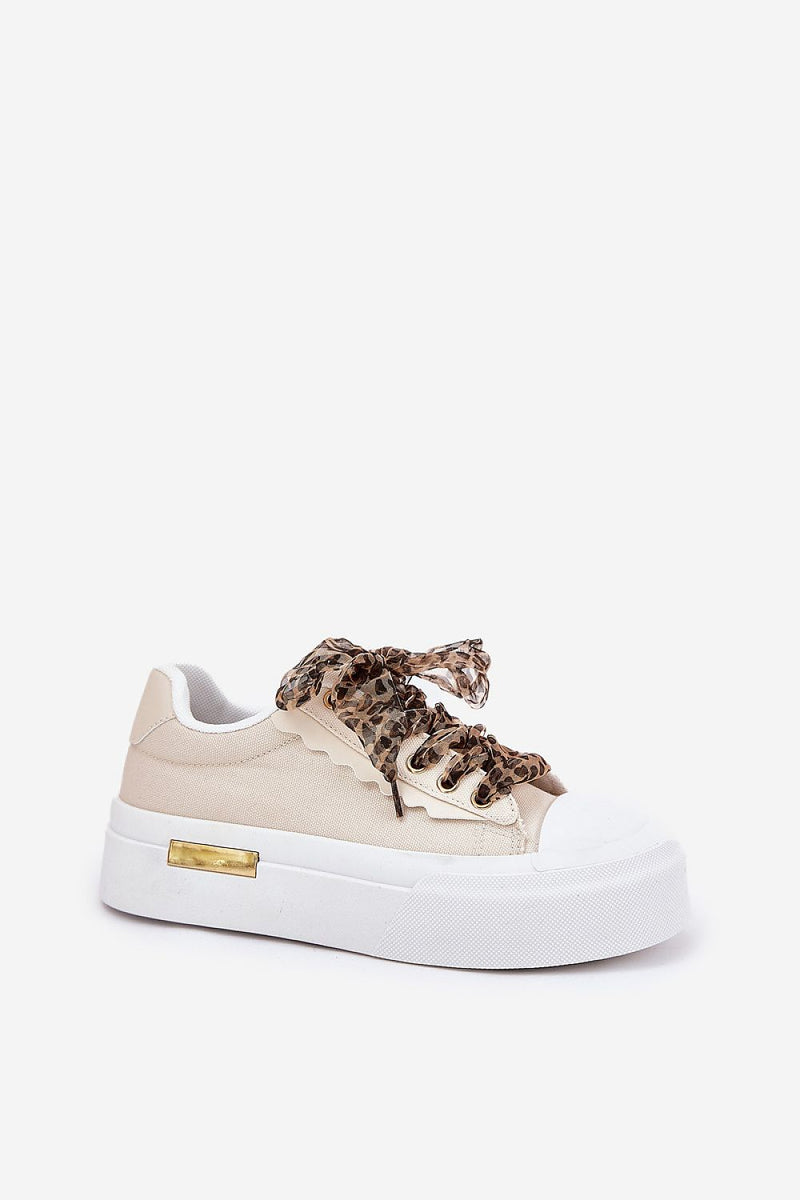  Sneakers model 209818 Step in style 