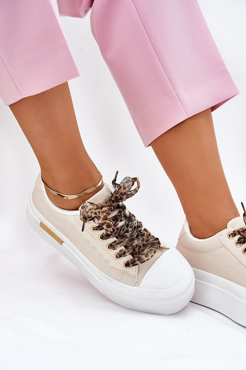  Sneakers model 209818 Step in style 