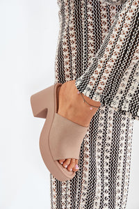  Flip-flops model 209941 Step in style 