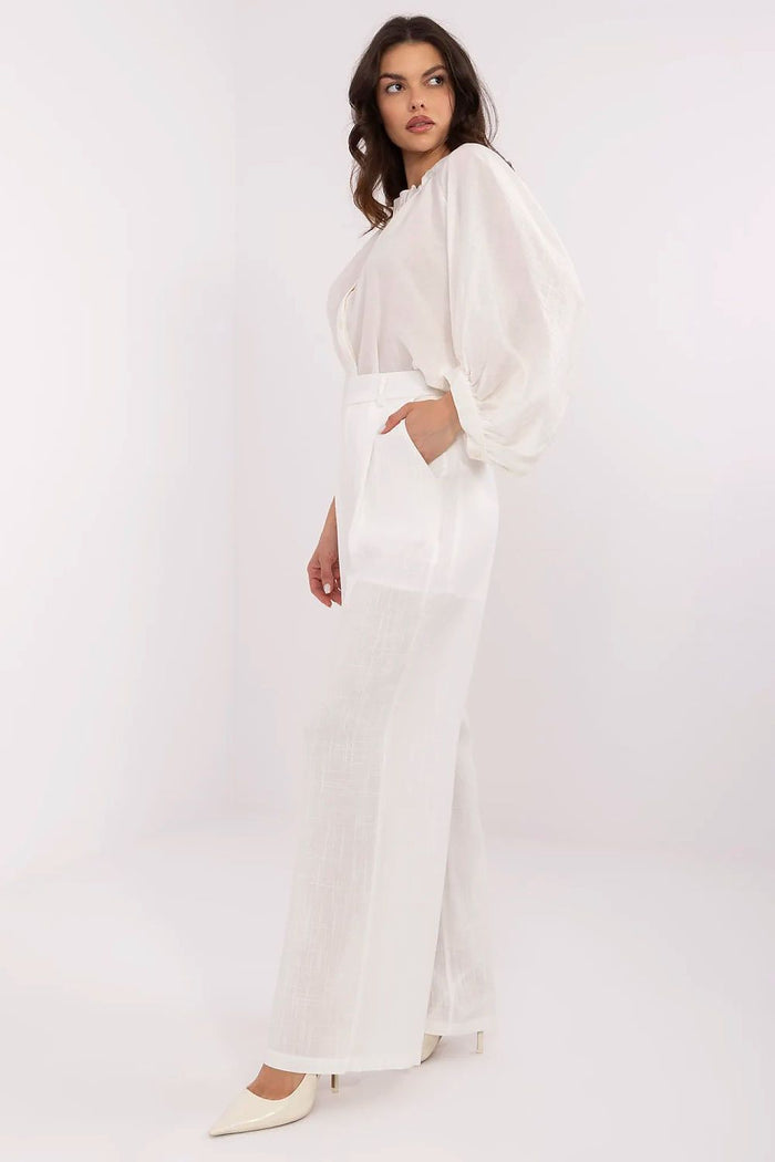  Women trousers model 210864 NM 