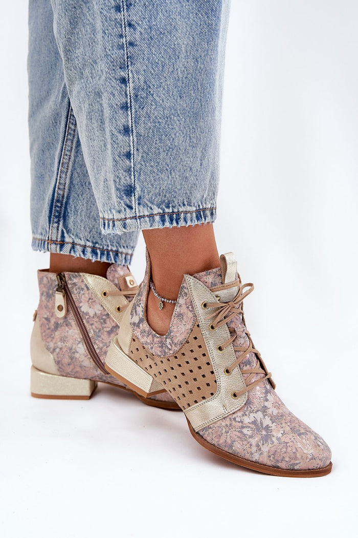  Boots model 211091 Step in style 