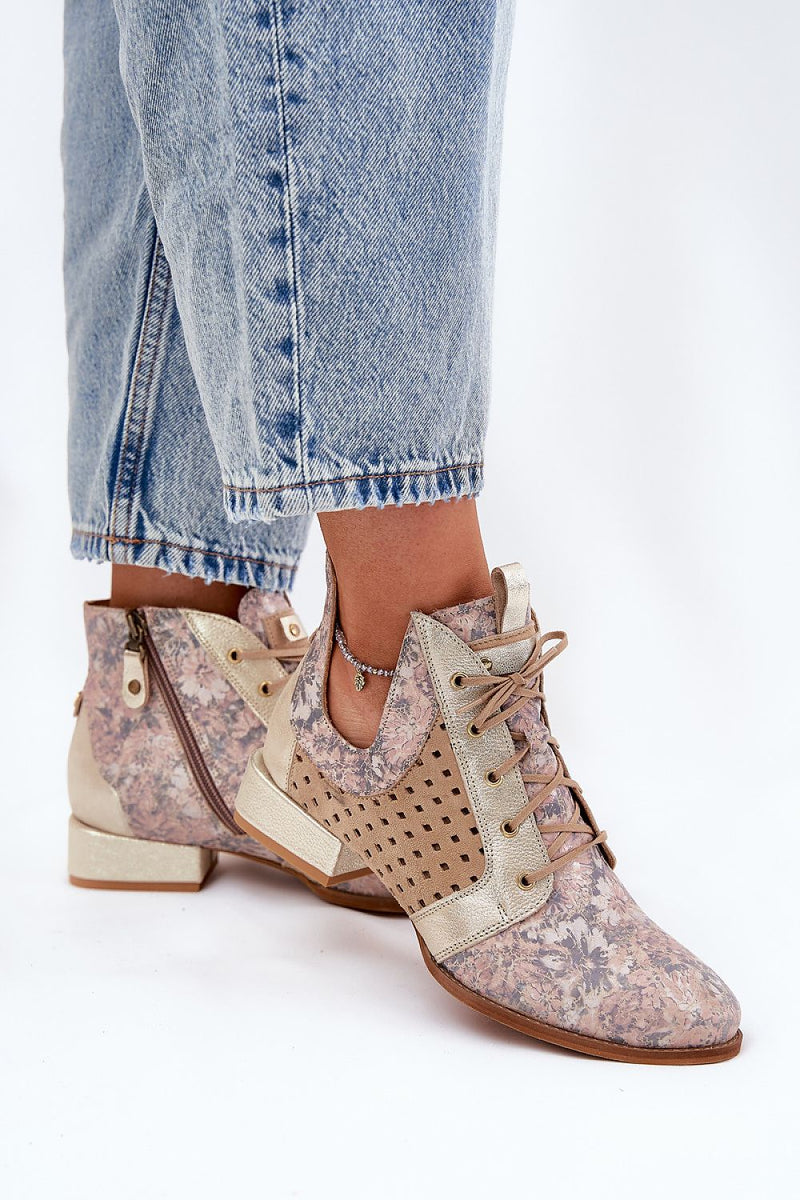  Boots model 211091 Step in style 