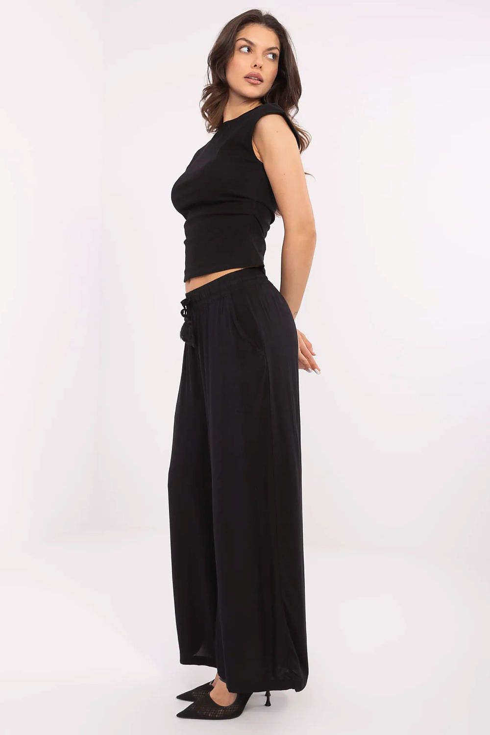  Women trousers model 211493 Sublevel 