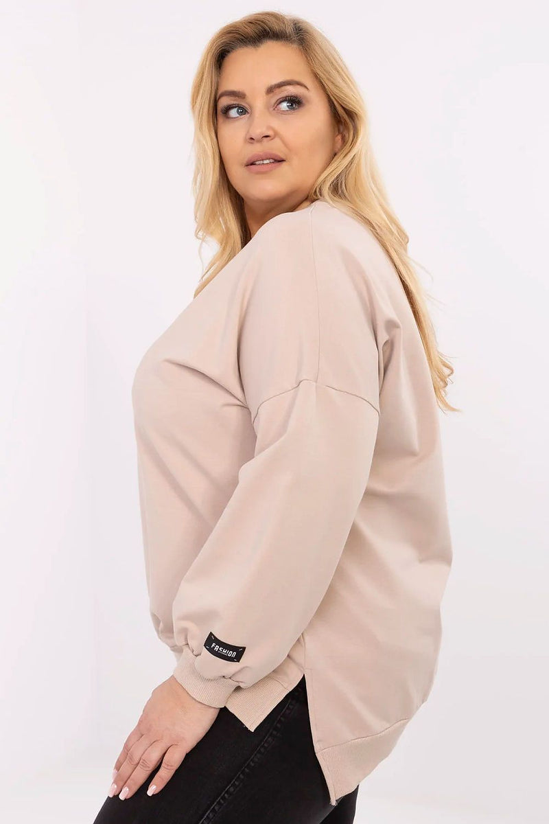  Plus size sweatshirt model 211731 Relevance 