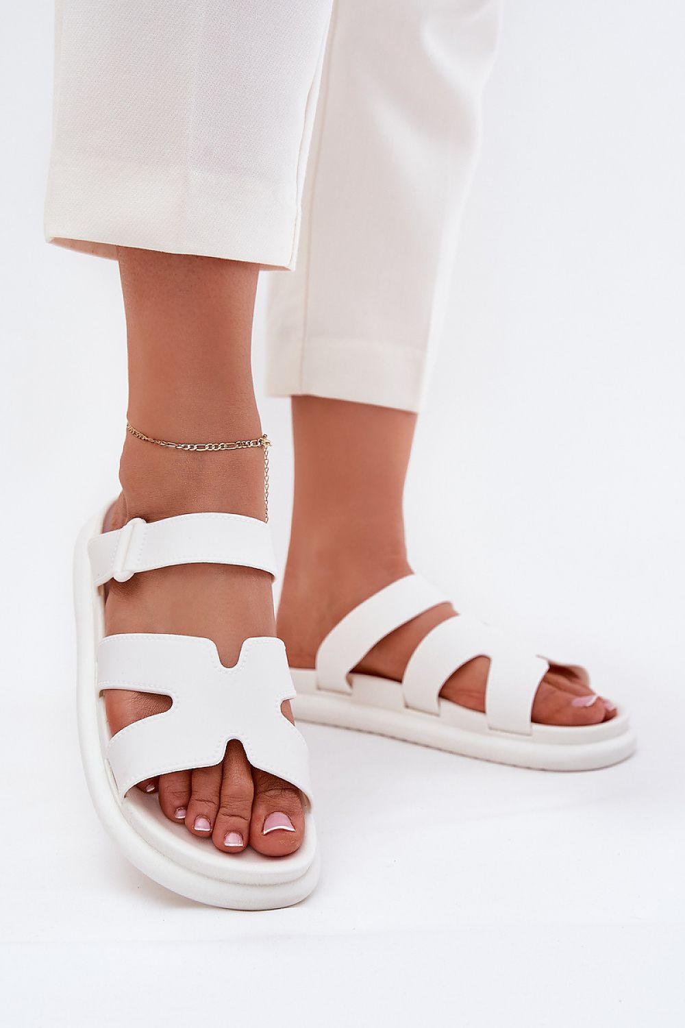  Flip-flops model 215163 Step in style 