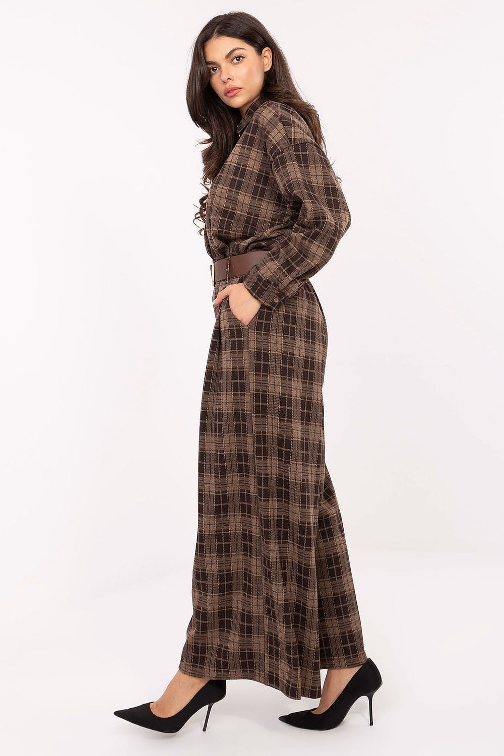  Women trousers model 220035 Italy Moda 