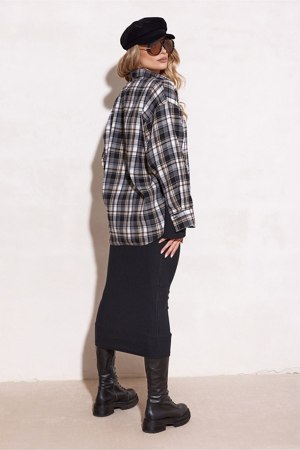  Long sleeve shirt model 220467 Roco Fashion 