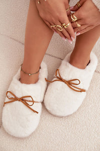  Slippers model 221509 Step in style 