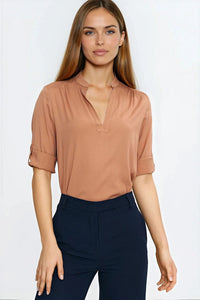  Blouse model 221721 Nife 