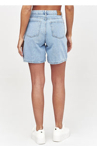  Denim shorts model 228315 Makadamia 