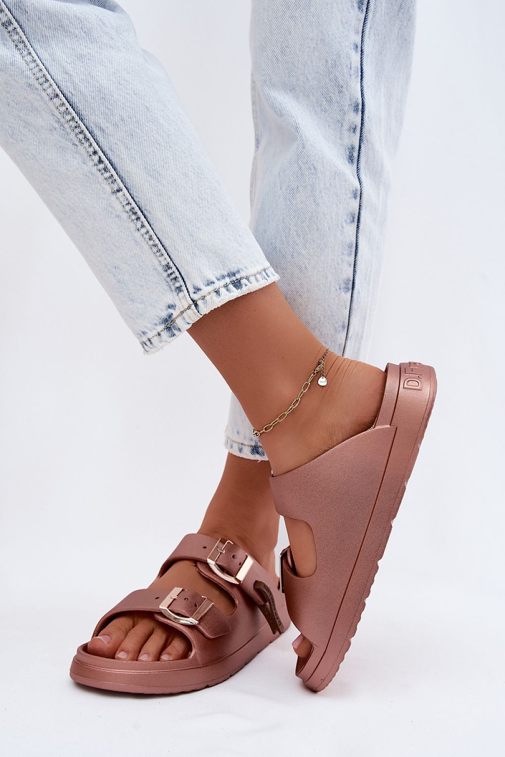  Platform sandals model 228373 Step in style 