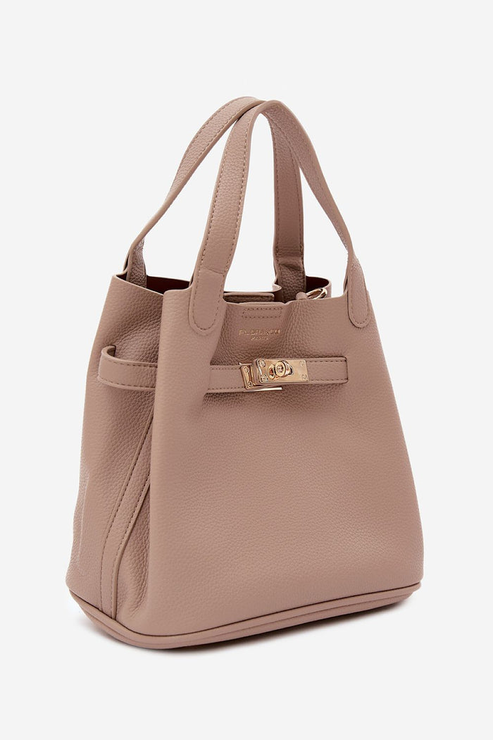  Everyday handbag model 230349 Step in style 
