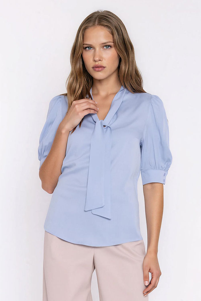 Blouse model 230460 Nife 