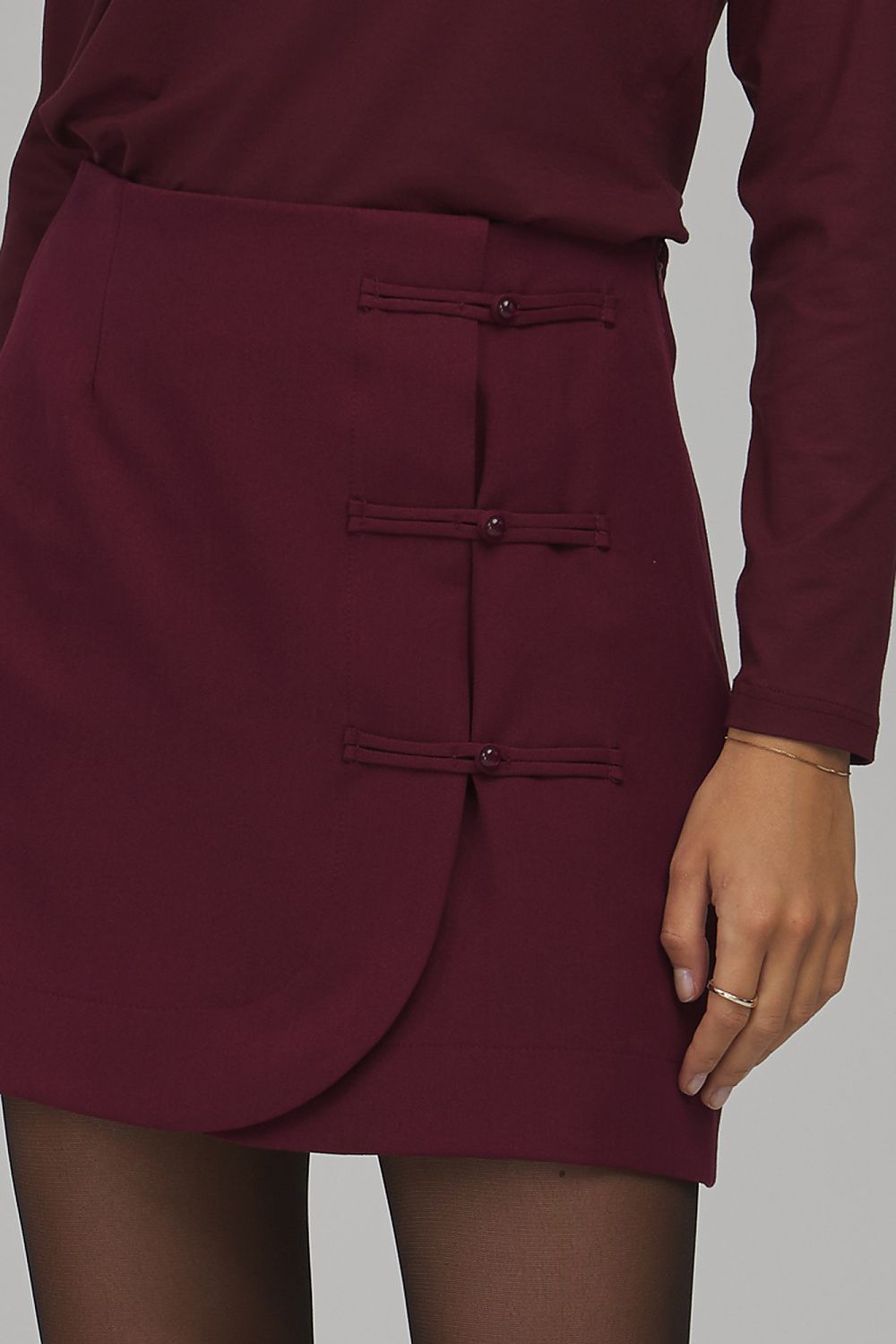  Short skirt model 232496 Nife 