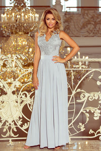 Long dress model 123490 Numoco