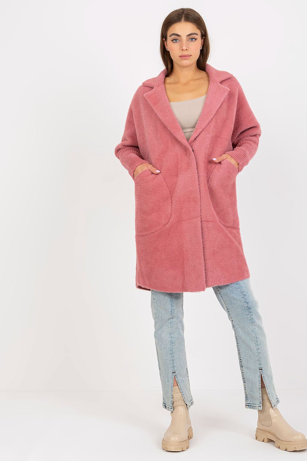 Coat model 174927 Factory Price 