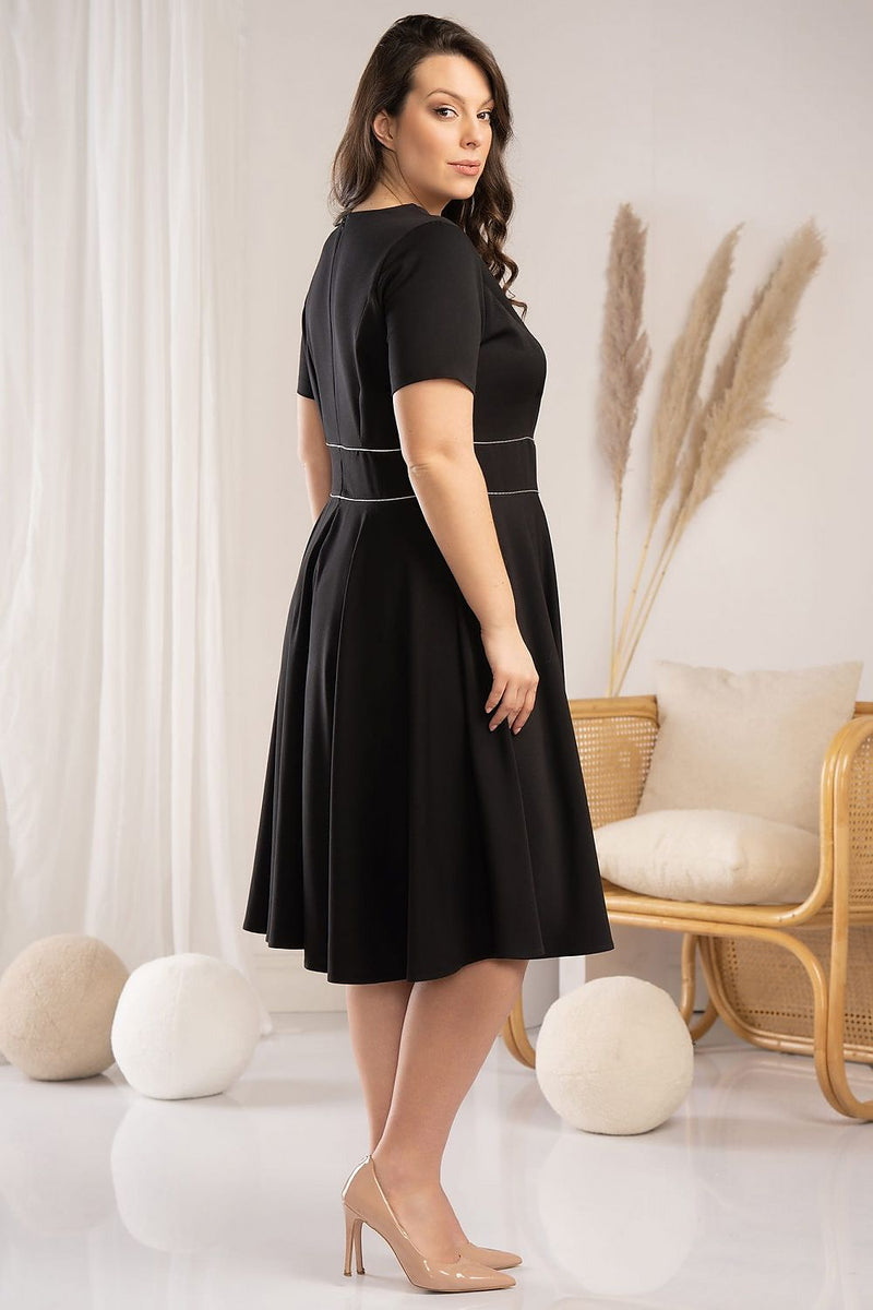 Plus size dress model 178553 Karko