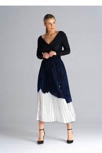 Skirt model 180845 Figl