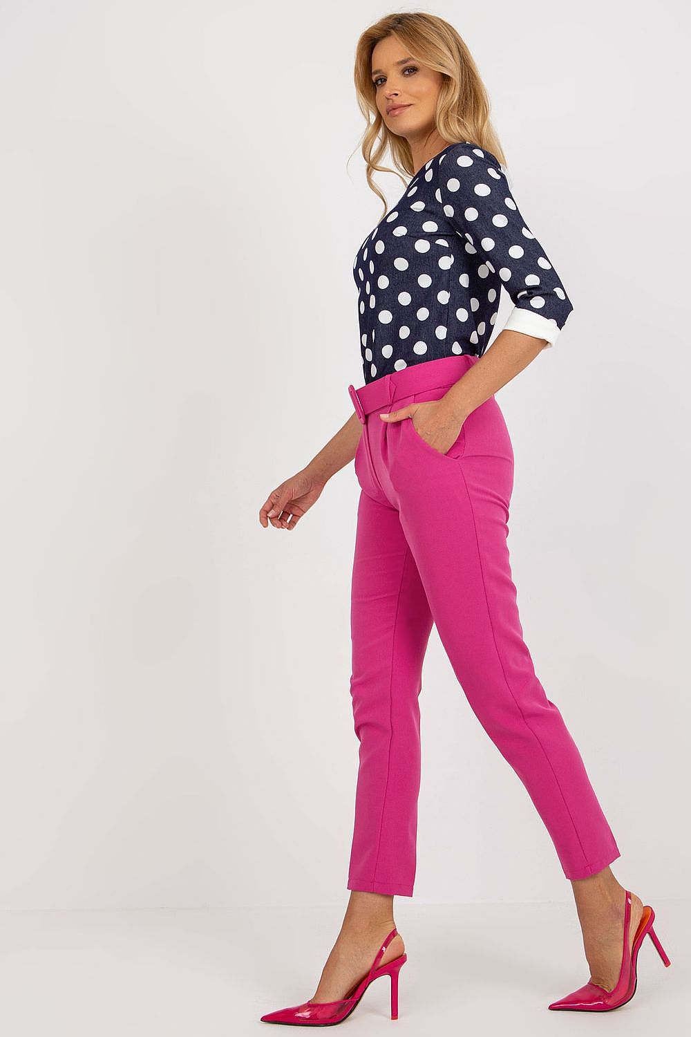 Women trousers model 181353 Italy Moda