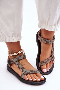 Sandals model 182321 Step in style